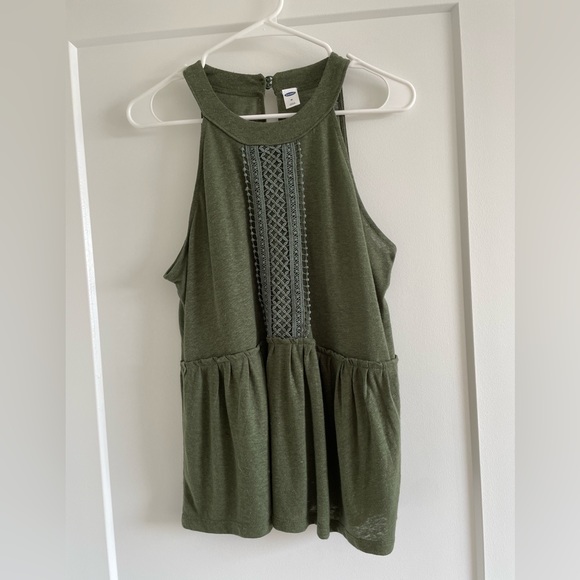 Old navy green sleeveless top - Picture 1 of 3